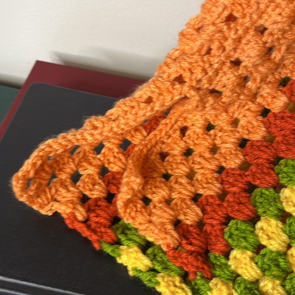 Handmade Crocheted Vintage 1970s Hippie Boho Afghan Blanket Tunic Sweater - Picture 4 of 6